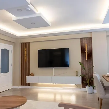 Elis Homes *